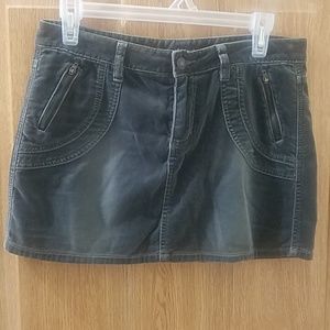 American Eagle gray velvet skirt size 2